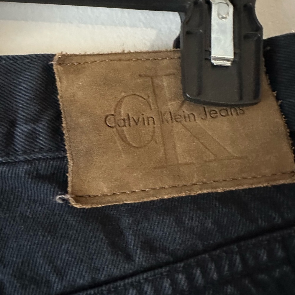 Calvin Klein Black Relaxed Jeans - Picture 6 of 6